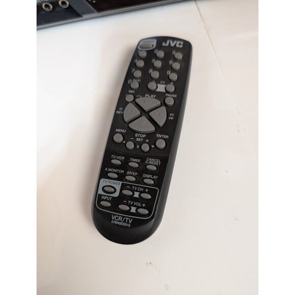 JVC HR-A592U - S-VHS VCR w Remote, and Cables - TESTED WORKING - Picture 4 of 6